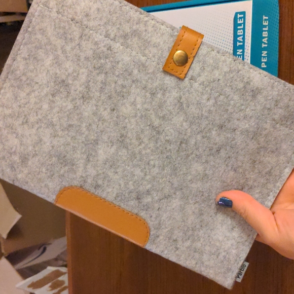 Huion USB Pen Tablet - Picture 2 of 7